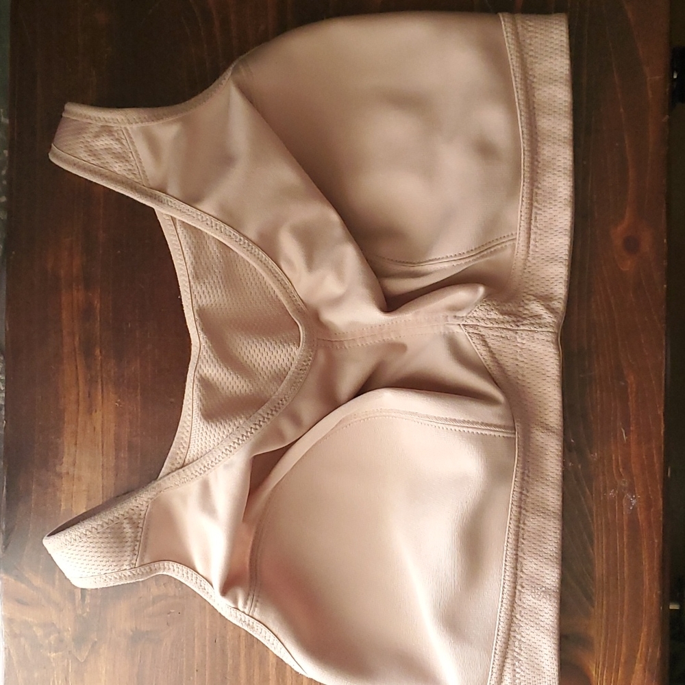 Glamorise Sport Bra 38DD